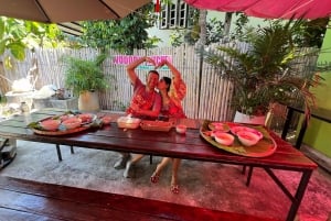 Урок тайской кулинарии с экскурсией по рынку и экскурсией по саду