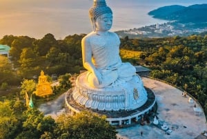 Phuket: ChillVa Market, näkymä Big Buddha, Wat Chalong ja vanhakaupunki