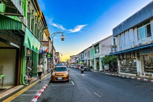 Phuket: ChillVa Market, näkymä Big Buddha, Wat Chalong ja vanhakaupunki