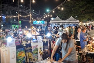 Phuket: ChillVa Market, näkymä Big Buddha, Wat Chalong ja vanhakaupunki