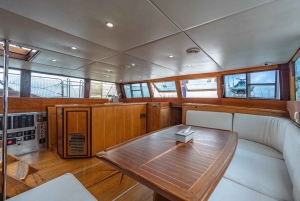 Yacht charter in Phuket - Wooden Classic Yacht