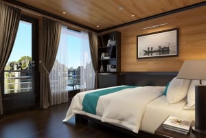 From Hanoi: 2-Day Halong Bay Sightseeing Cruise with Meals