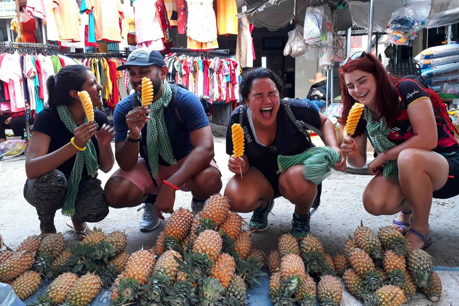 From HCM: 2-Day Mekong Delta Floating Market exit Phu Quoc