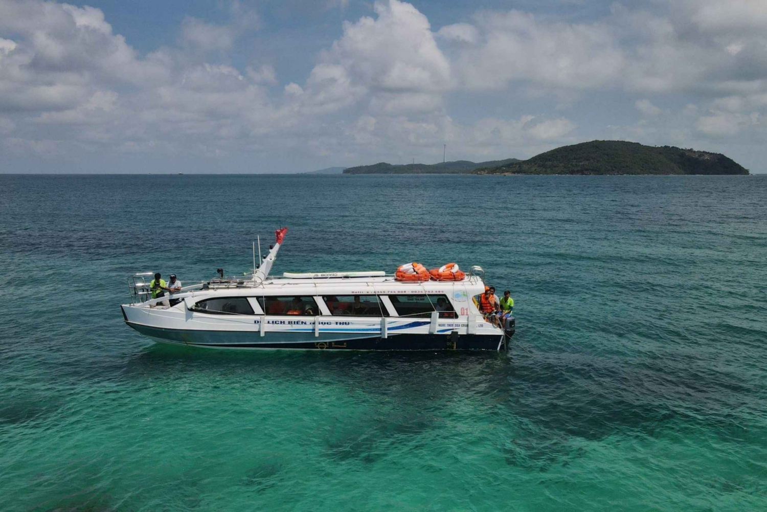 Phu Quocin kanootti retki, tutustu kolmeen upeaan saareen