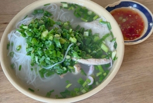 Phu Quoc Island: Privat tur med street food och bardans