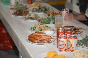 Phu Quoc: Privat BBQ och fyrverkeritur i solnedgången med träbåt