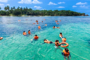 Passeio pelo Rio Vermelho - Passeio de um dia com snorkel em 2 ilhotas em Phu Quoc