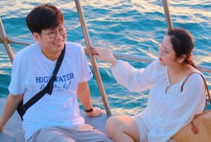 RedRiverTours - Disfrutar de la pesca de calamares al atardecer y por la noche