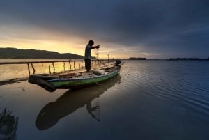 Solnedgångskryssning och nattfiske efter bläckfisk i Phu Quoc