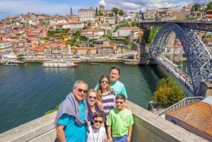 Tour privato di 2 giorni da Lisbona a Porto e ritorno a Lisbona