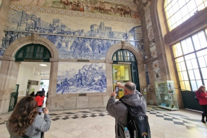 Tour privato di 2 giorni da Lisbona a Porto e ritorno a Lisbona