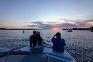 6 Brücken, Nicht geteilte Bootstour 1h30m, Gruppenpreis bis zu 6px