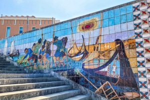 Aveiro : balade en gondole et plage de Costa Nova – tout compris.