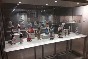 Aveiro: Gondelfahrt und Strand von Costa Nova – alles inklusive.