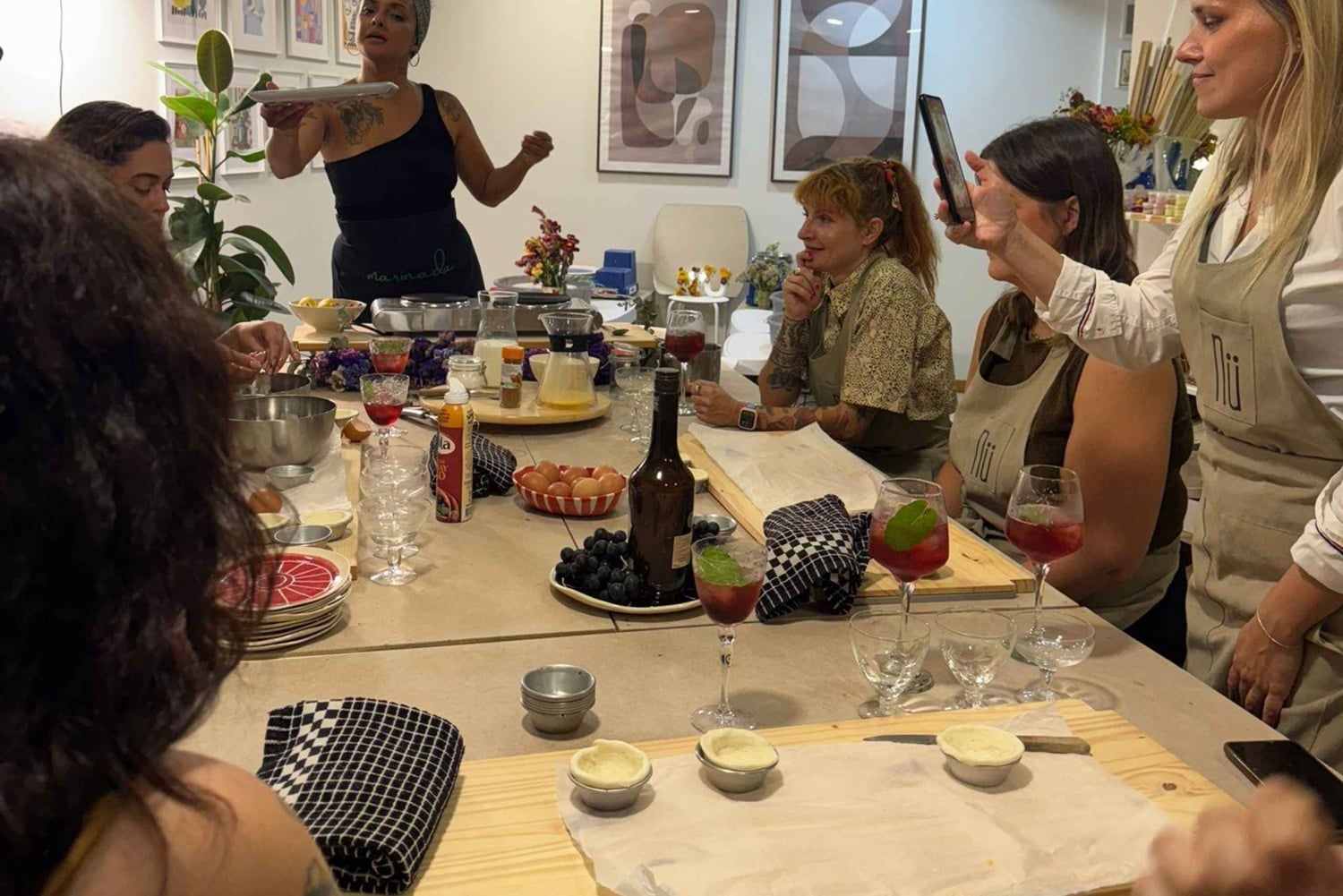 Bag og skab: Pastéis de Nata og portugisisk fliseværksted