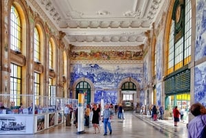 Tour guidato Il meglio di Porto: Crociera e degustazione di vini