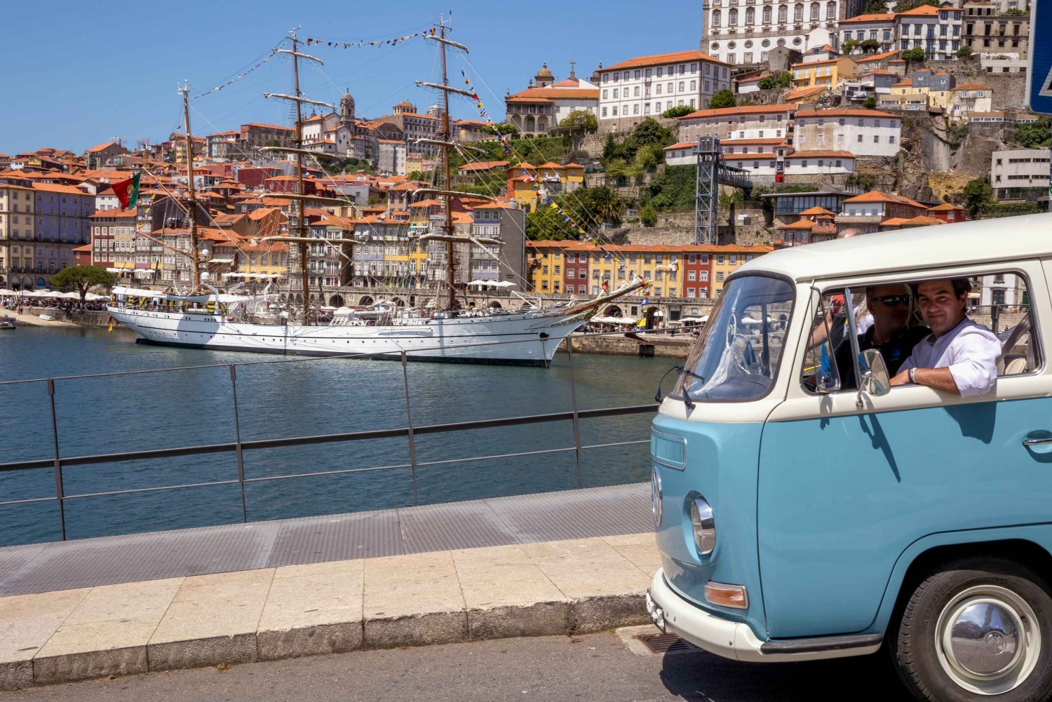 Den beste utsikten til Porto fra Gaia. VW Kombi-tur med cocktail