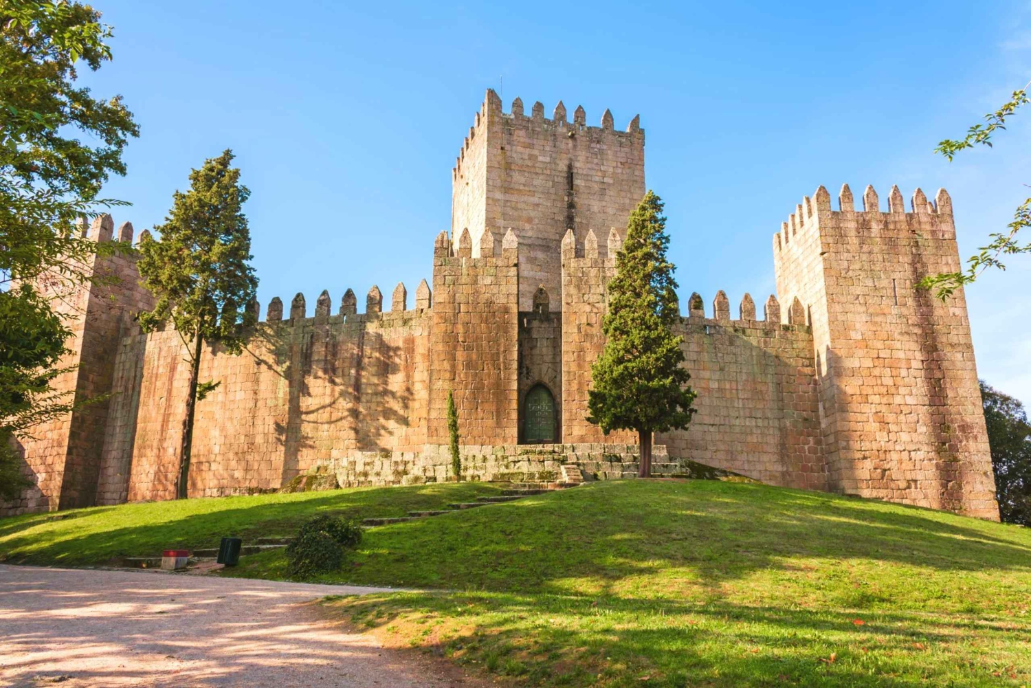 Braga and Guimarães Day Trip from Porto