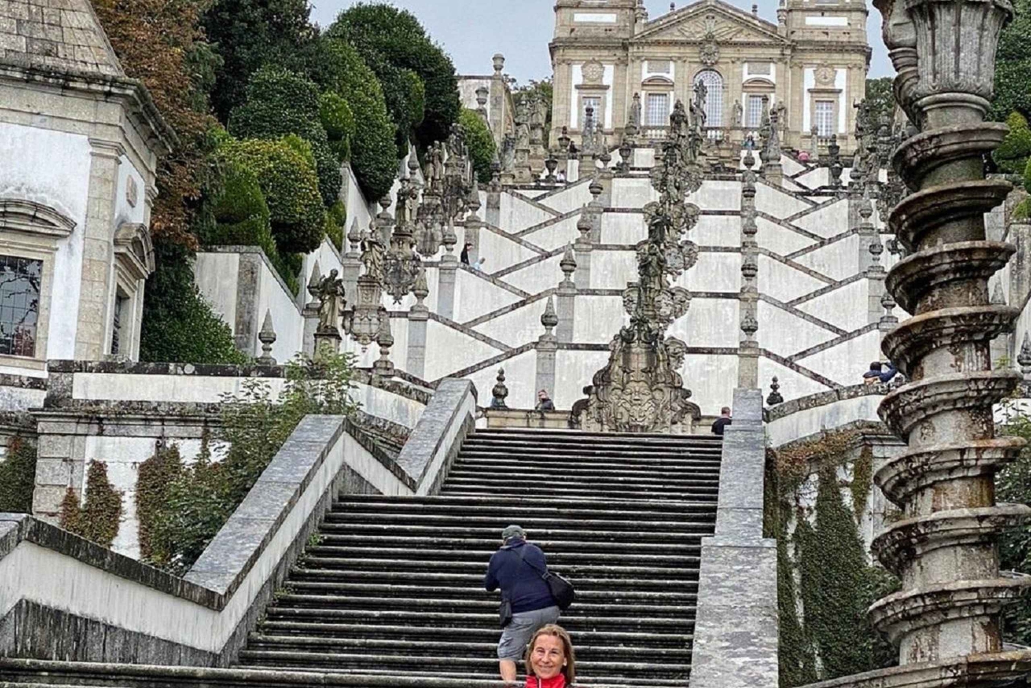 BRAGA E GUIMARÃES: Historical Private Tour from Porto