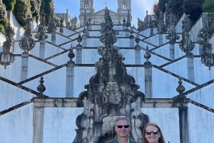 BRAGA E GUIMARÃES: Historical Private Tour from Porto