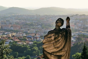 BRAGA E GUIMARÃES: Historical Private Tour from Porto