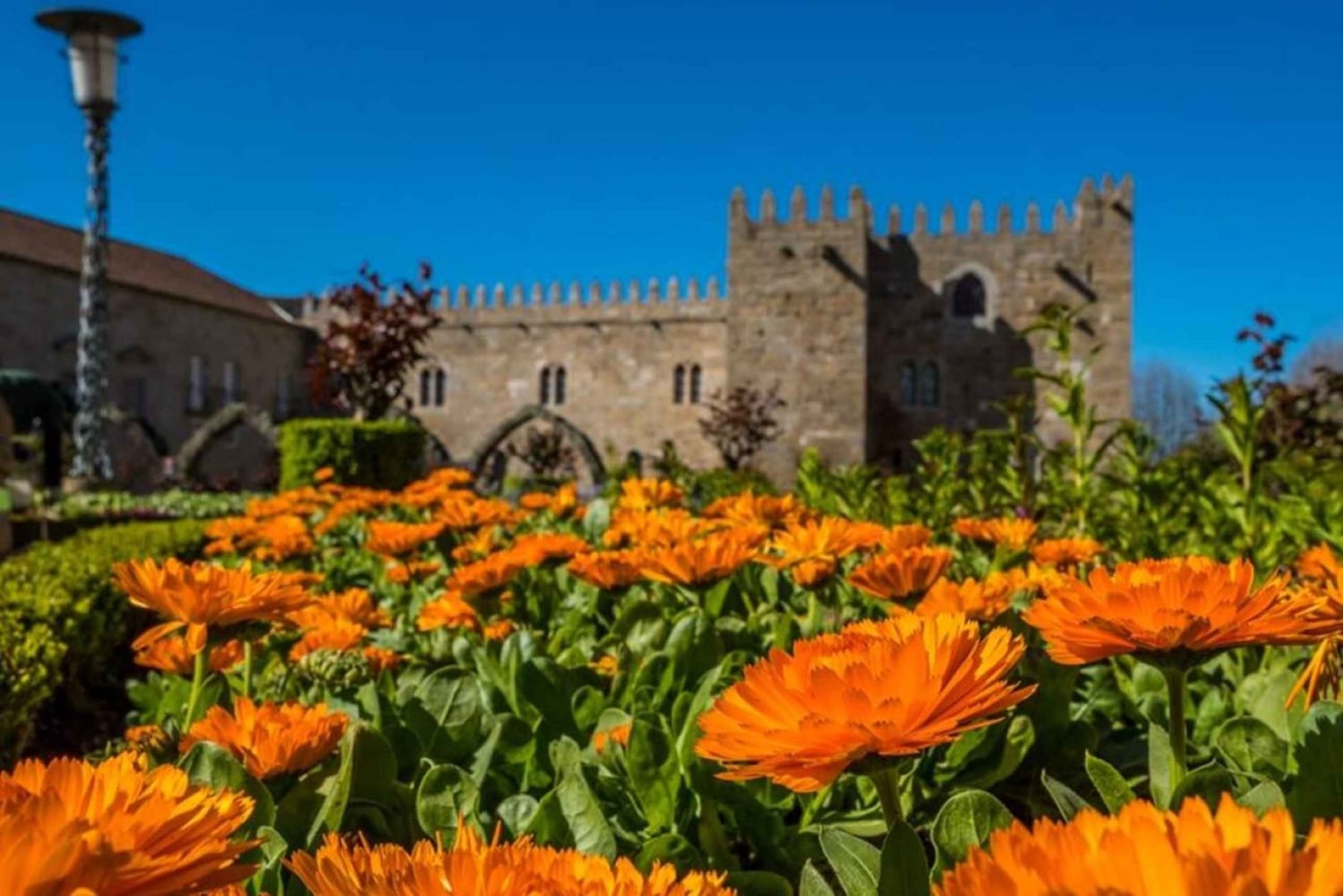 Bragan ja Guimarãesin päiväretki Portosta, pieni ryhmä 8 h, paikallinen opas