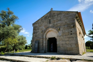 Braga & Guimarães Tour: Small Historical Group Tour