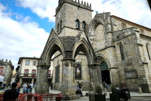 Braga & Guimarães Tour: Small Historical Group Tour