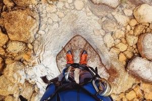 ジェレス国立公園でのキャニオニング