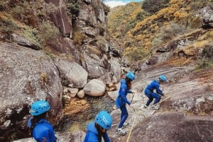 ジェレス国立公園でのキャニオニング