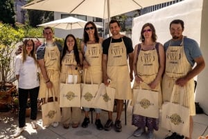 Visite du marché de Porto sous la direction d'un chef et cours de tapas portugaises + vin