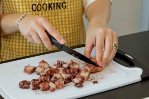 Visite du marché de Porto sous la direction d'un chef et cours de tapas portugaises + vin