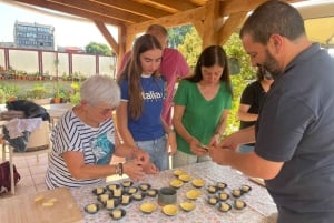 Cours de cuisine de Pastel de Nata avec Isabel et Jorge à Porto