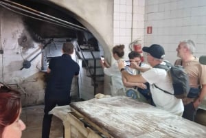 Порту: Тур по долине Дору с 2 винодельнями, обедом и круизом