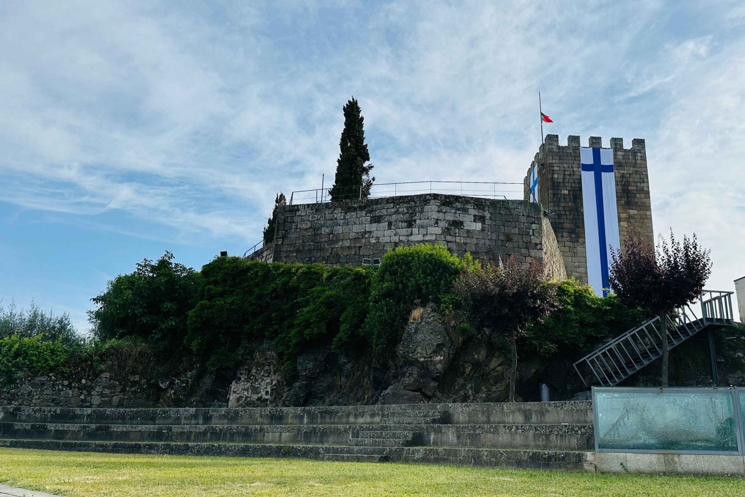 Douro Valley Journey: 4 Cities and Wine Estate All-Included