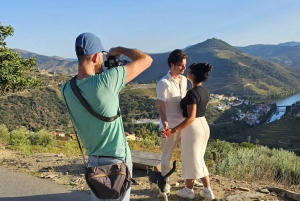 Douro-dalen: Privat omvisning med 3 vingårder og lunsj