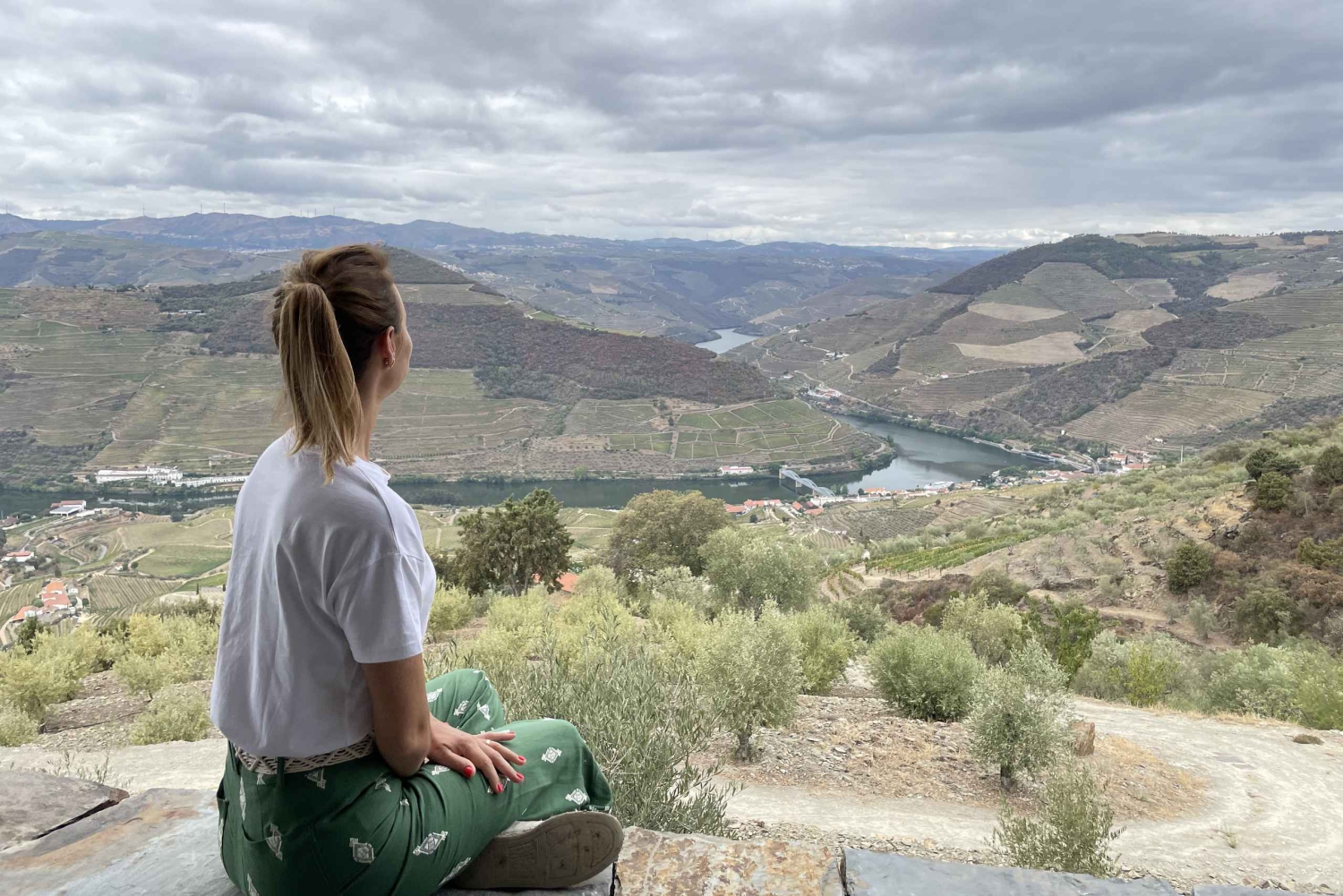 Douro-Tal: Echte Kleingruppe, Weinverkostung, Mittagessen & Boot