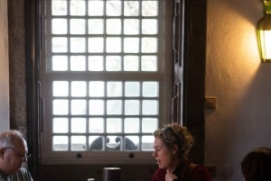 Porto: pranzo culturale privato e degustazione di vini nella Valle del Douro
