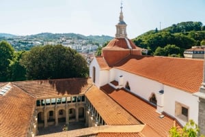 Douro Valley: Wine Tour with Lunch, Tastings & River Cruise