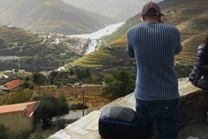 Z Porto: 2 winiarnie butikowe z lunchem i godzinny rejs