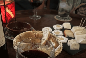 Oporto: tour a pie con aperitivos y bebidas por la noche