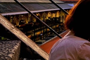 Oporto: tour a pie con aperitivos y bebidas por la noche