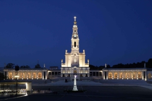 Однодневная поездка в Фатиму и Порту с местным экскурсоводом (небольшая группа)