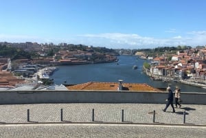 From Lisbon: One Way Transfer to/from Porto