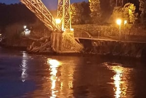 Fra Lisboa: Porto Transfer med Óbidos & Nazaré Tours