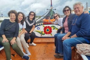 Von Lissabon aus: Privater Transfer nach Porto mit Aveiro Tour