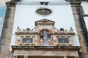 From Lisbon: Tansfer to Porto with stops until 3 cities