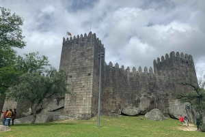 Portosta: Braga ja Guimarães päiväretki lounaalla