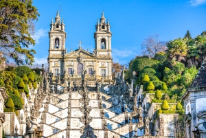 Depuis Porto : visite d'une jounée de Braga et Guimarães avec déjeuner