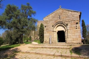 Da Porto: escursione di un giorno a Braga e Guimarães con pranzo